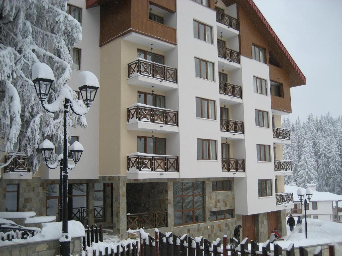 Apartmán Апартамент В Лъки Спа Комплекс Pamporovo Exteriér fotografie